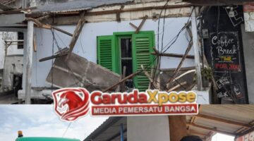 Kabel PLN Tersangkut Truk Trailer Lewat, Rumah Warga Ketarik Hingga mengalami Kerusakan Fatal