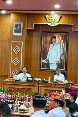 Gubernur Koster Siap Kawal Percepatan Transformasi Digital