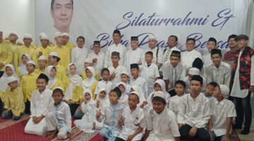 Wakil Ketua Komisi XI DPR RI Fauzi Amro Gelar Bukber dan Beri Santunan Kepada Anak Yatim Serta Siapkan 20 Bus untuk Sumsel dan Jawa Mudik Gratis