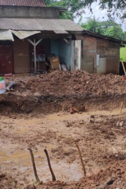 Pembangunan Tower BTS XL Smart di Jayanti Disorot, Perizinan Masih Diragukan