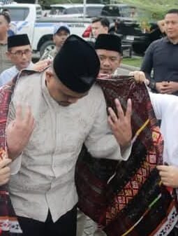 Safari Ramadhan 1447H di Sibuhuan: Gubsu Bobby dan Bupati PMA Buka Puasa Bersama Warga