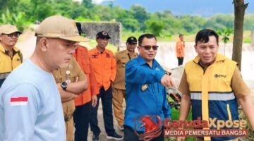 Wakil Bupati Brebes Gerak Cepat, Pimpin Peninjauan Pasca Longsor Talud Jembatan Kritis di Ketanggungan, Prioritaskan Keselamatan dan Pemulihan Akses Warga