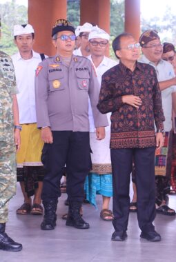 Gubernur Koster Tegaskan Disiplin Total Demi Kesucian Karya IBTK 2026