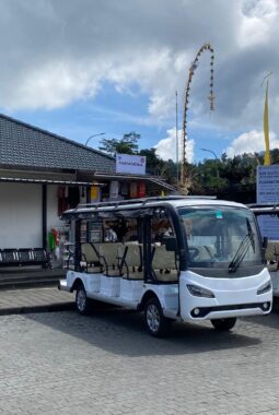 Shuttle Bus Permudah Akses Pemedek di Pura Besakih Saat Karya IBTK