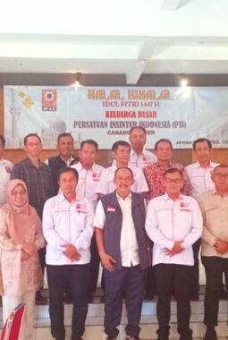 Halal Bihalal Persatuan Insinyur Indonesia Cabang Jember di Rumah Makan Lestari 