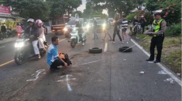 Jalan Nasional Banyuwangi – Jember, Sepeda Motor Tabrak Truk Tangki di Selatan RS Fatimah