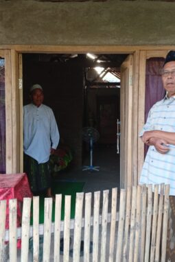 Baznas Kabupaten Probolinggo Konsisten Salurkan Santunan Rutin bagi Fakir Sebatangkara