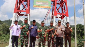 Jembatan Gantung Garuda Diresmikan, Danrem 044/Gapo : Bukti Nyata Sinergi untuk Rakyat