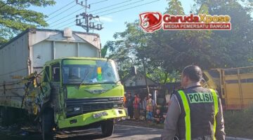 Pemicu Tabrakan Beruntun di Lumajang, Truck Mitsubishi Oleng ke Arah Kanan Jalan