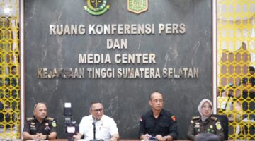 KS, FS dan SF Ditetapkan Sebagai Tersangka Kasus Dugaan Tipikor Dalam Pemberian KUR Pada Bank Pemerintah Cabang Martapura