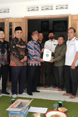 Kepala Kemenag Kabupaten Probolinggo Wakafkan Tanahnya, Warga Mengapresiasi