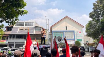 Institute Anti Corruption Indonesia kembali mempertanyakan laporan Dugaan tindak pindah korupsi dan Nepotisme pada Program KEMENDIKDAS Revitalisasi Satuan Pendidikan Sekolah Dasar Angkatan 2 Tahun 2015 pada beberapa SD Negeri di Kabupaten Banyuasin Diduga Dilakukan Oknum Pejabat Kasi Dinas Pendidikan Kabupaten Banyuasin ke Kejaksaan Agung RI