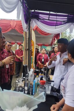 Wagub Tekankan Generasi Muda Harus Berperan pada Sektor Pertanian