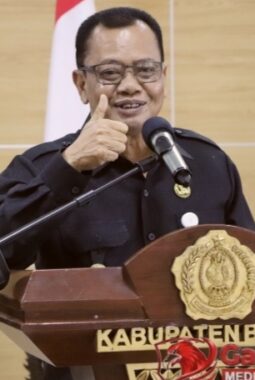 KUD Wanasari Disiapkan Jadi ‘Tol’ Ekonomi Desa: Brebes Bidik Percontohan Nasional Hub Koperasi Merah Putih