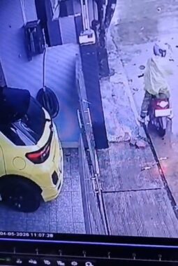 Motor Honda Beat Hilang di Cisoka, Tangerang, Terekam CCTV Dua Pelaku