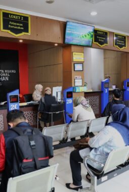 Cerita Warga Semarang Mengurus Roya Hanya Lima Menit Jadi