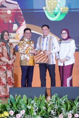 Hadiri Lepas Sambut Kajari Tangerang, Sachrudin Tegaskan Kolaborasi Adalah Kunci