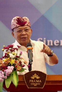 Gubernur Koster; Libatkan Konsultan dan Kontraktor Lokal