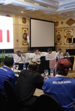 Rakor di Banyuwangi, Kemenko Polkam Tekankan Pentingnya Keamanan Siber dalam SPBE