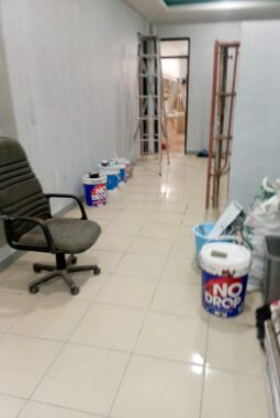 Diduga Proyek Terselubung, Renovasi Gedung Disnaker Kabupaten Tangerang Jadi Sorotan