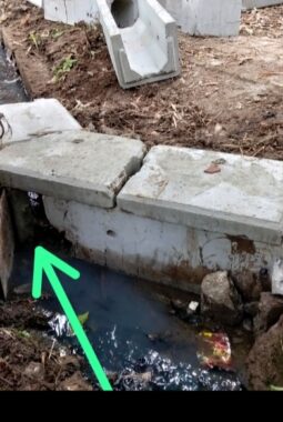 Diduga Tidak Sesuai Spesifikasi, Proyek U-Ditch di Desa Rancalabuh Disorot