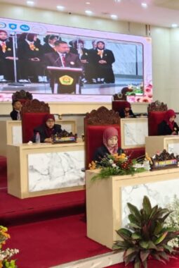 DPW PPNI Jatim Dorong 89 Lulusan Ners Unej Jadi Agen Perubahan Hidup Sehat*