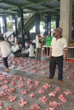 DKM AT-TAQWA Perum Taman Cikande Gelar Pemotongan Hewan Kurban 12 Ekor Sapi dan 42 Ekor Kambing