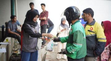 Pegadaian Kanwil III Sumbagsel Tebar Hampir 2.000 Paket Kurban untuk Masyarakat