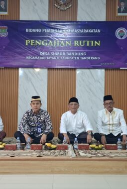 Pemdes Sumur Bandung Gelar Pengajian Rutin, Pererat Tali Silaturahmi dan Doakan Para Pemimpin yang Telah Tiada