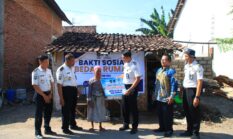 Wujud Bakti Warga Binaan Lapas Banyuwangi Melalui Partisipasi dalam Program Bedah Rumah