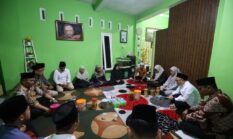 Takziah ke Mendiang Khusnan Abadi, Bupati Ipuk: Figur Politisi Pejuang