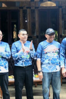 Hadiri Gerakan Nasional “AYO Muliakan Sungai”, Wamen Ossy: Memuliakan Sungai Berarti Memuliakan Negara