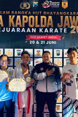 Sambut Hari Bhayangkara ke-80, Atlet Karate Polresta Banyuwangi Borong Medali di Kapolda Jatim Cup 2026