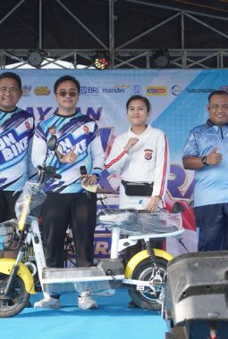 Polresta Tangerang Peringati Hari Bhayangkara Bersama Ribuan Masyarakat di Alun-Alun Tigaraksa
