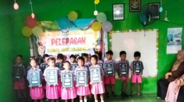 Penuh Haru dan Kebanggaan, TK Dharma Wanita 32 Desa Dasri Gelar Pelepasan Peserta Didik Tahun Ajaran 2025/2026