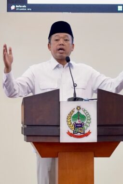 Rakor Bersama Kepala Daerah Se-Sulsel, Menteri Nusron Tegaskan Perlindungan Lahan Pertanian Jadi Prioritas Pemerintah