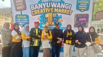Setahun BCM Banyuwangi Berkarya, Rayakan Anniversary dengan Aksi Sosial dan Pentas Puisi