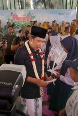 Bupati Jember Imbau Siswa Lulusan SMP Fokus Sekolah, Tunda Pernikahan Dini