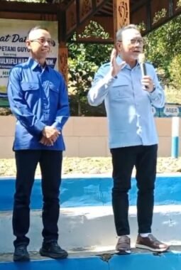 Petani Banyuwangi Hadiri Jagongan Petani Guyup Rukun, Induk HIPPA Tirto Gembleng Mulyo Sambut Kehadiran Menko Pangan dan Ir. Guntur Priambodo 