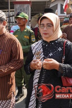 Menjaga Akar di Tengah Zaman: Sedekah Bumi Desa Pagejugan Hidupkan Jejak Demak dan Semangat Gotong Royong