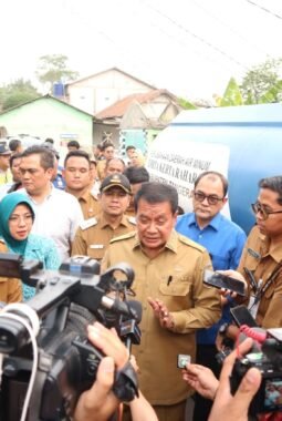 PERUMDAM TKR Siagakan Mobil Tangki Air di Dua Lokasi Terdampak Kekeringan