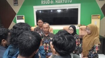 Berita Viral di Medsos, Dugaan Lambatnya Penanganan Pasien Hinggal Meninggal, Direktur RSUD dr.Haryoto Lumajang: Itu Sudah Sesuai dengan SOP