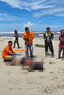 Heboh! Warga Lumut Maju Temukan Mayat Pria di Tepi Perairan, Polisi Turun Tangan