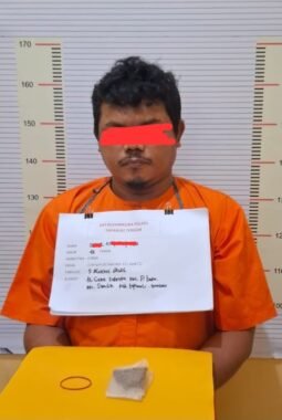Nelayan di Pandan Dibekuk Polisi, Diduga Pengedar Ganja 4,34 Gram