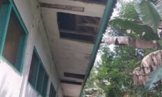 SD NEGERI 4 SEGOBANG DI DESA KAYANGAN DISOROT: ATAP DAN PLAFON JEBOL, ANGGARAN REHABILITASI Rp87 JUTA JADI PERTANYAAN