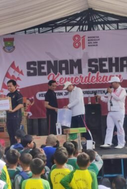 Gebyar Kemerdekaan Kecamatan Jayanti Meriah, Warga Antusias Ikuti Senam dan Cek Kesehatan Gratis