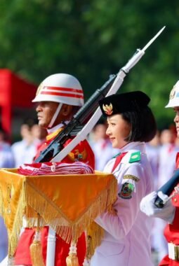 Upacara HUT ke-81 RI di Banyuwangi Dihadiri Warga, Meriah dengan Pentas Seni Nusantara   