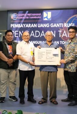 Kantor Pertanahan kabupaten tangerang, Melaksanakan kegiatan pembayaran uang ganti rugi pengadaan tanah pembangunan jalan tol serpong-balaraja seksi 2a