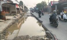 ALIANSI PEDULI BANTEN SOROTI PEKERJAAN JALAN CANGKUDU–CISOKA, DASAR CORAN DIDUGA ASAL JADI