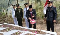 Anggota DPRD Probolinggo Fraksi PDIP Dedi Purnomo, Prihatin Makam Pahlawan Tak Dikenal Tak Hanya Dikenang Harus Dirawat